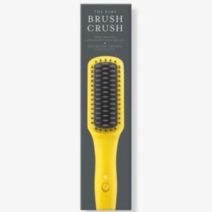 NIB DryBar The Baby Brush Crush